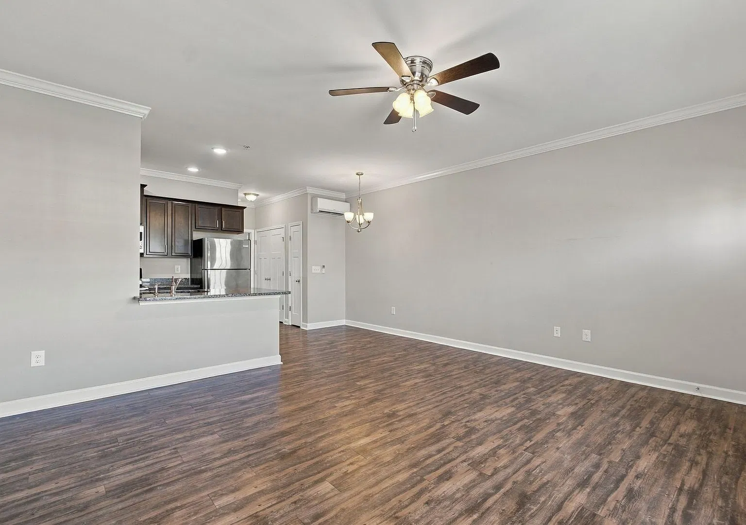 1201 S Water - Kendra Place Apartments — Photo 4