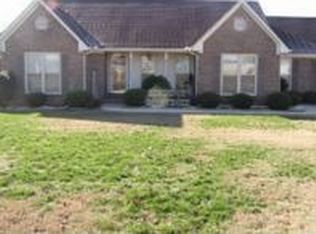 430 Erica Dr, Rogersville, AL 35652