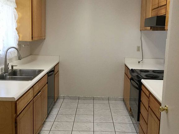 3rd image of 3324 Coulterville Dr