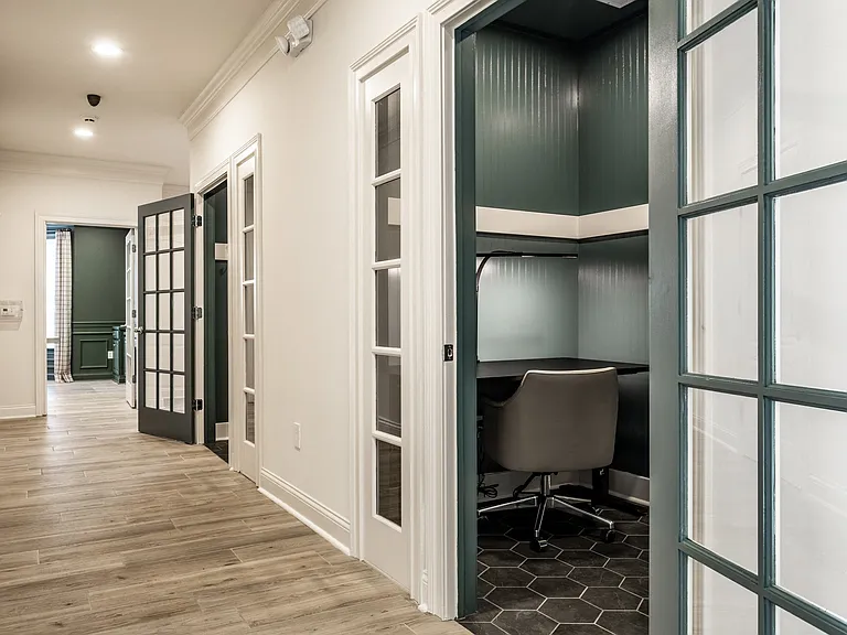 1411 Fairfax Manor Dr — Photo 51