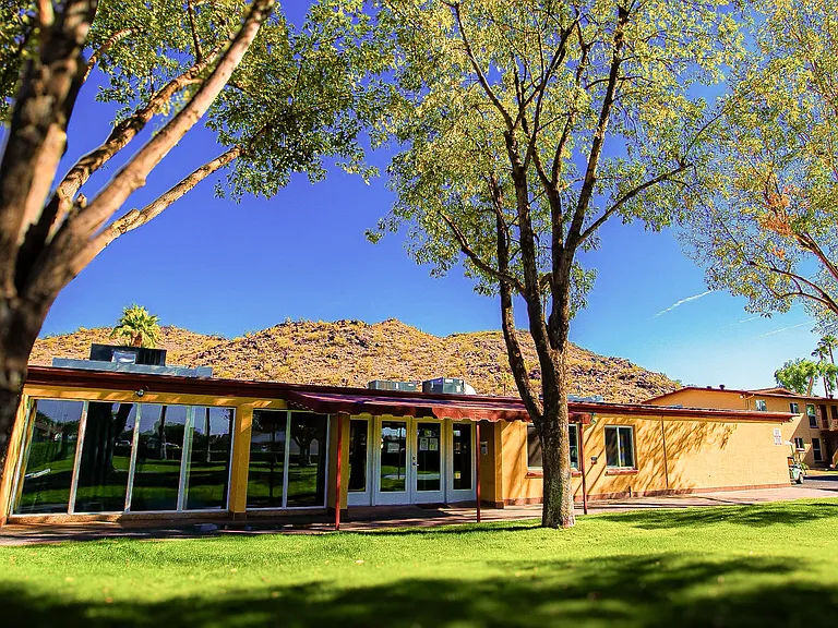 North Mountain Foothills Apartments — Photo 12