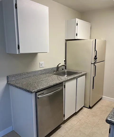 402 Boardwalk Ave #23 — Photo 4