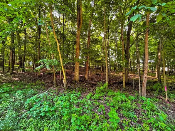 399 Valleyridge Dr, Howard, OH 43028