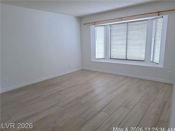 5th image of 2829 Autumn Haze Ln