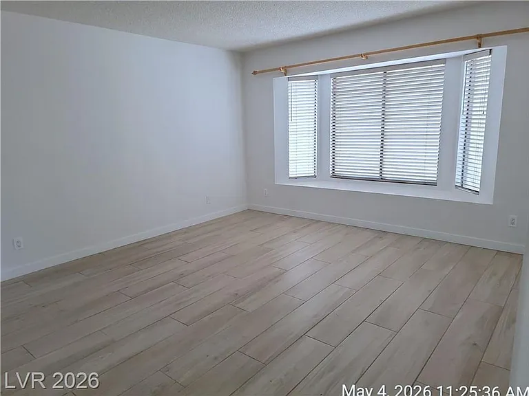 2829 Autumn Haze Ln — Photo 5