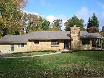 1st image of 1003 Tulip St