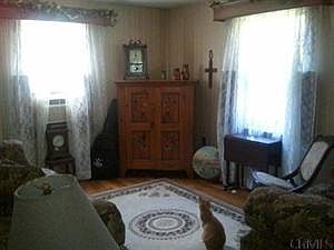 4th image of 133 Heckeler Dr