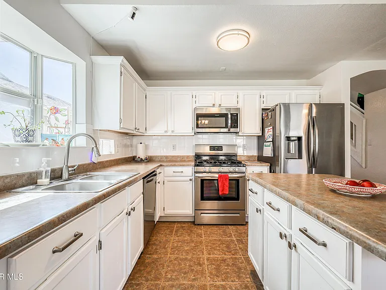 10904 Duster Dr — Photo 19
