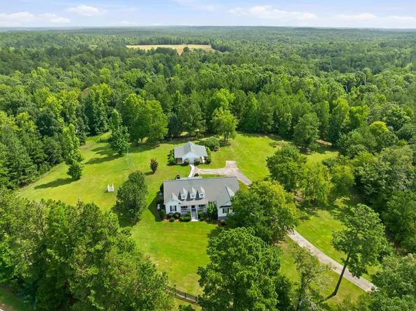 1062 Godfrey Rd, Eatonton, GA 31024