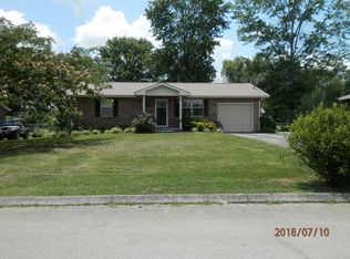 807 Piney Hills Dr, Jefferson City, TN 37760