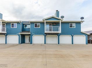 2523 25th St S #204F, Fargo, ND 58103
