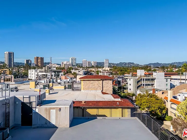 1839 Pandora Ave #PENTHOUSE — Photo 49