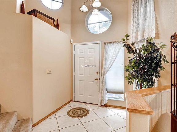 3rd image of 2844 Manzanilla Way