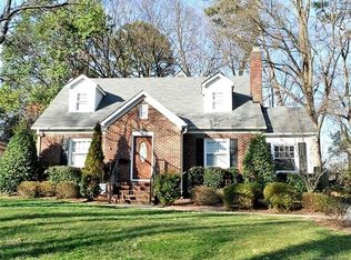 2539 Cranbrook Ln, Charlotte, NC 28207