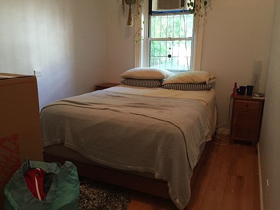 4th image of 257 Lexington Ave APT 1L