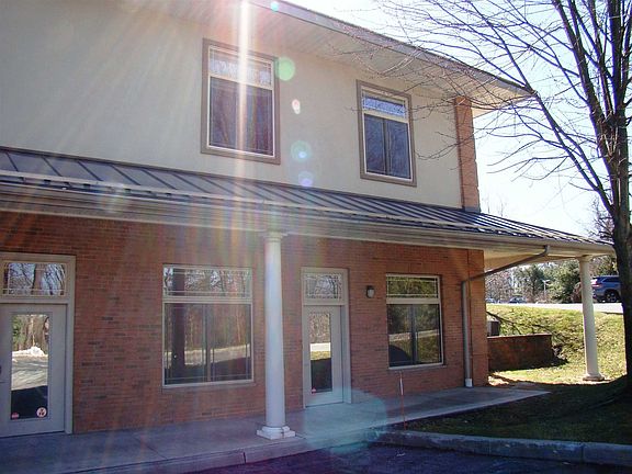 4th image of 1285 Route 9 Suite 12