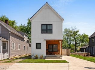 3127 W 17th Pl, Cleveland, OH