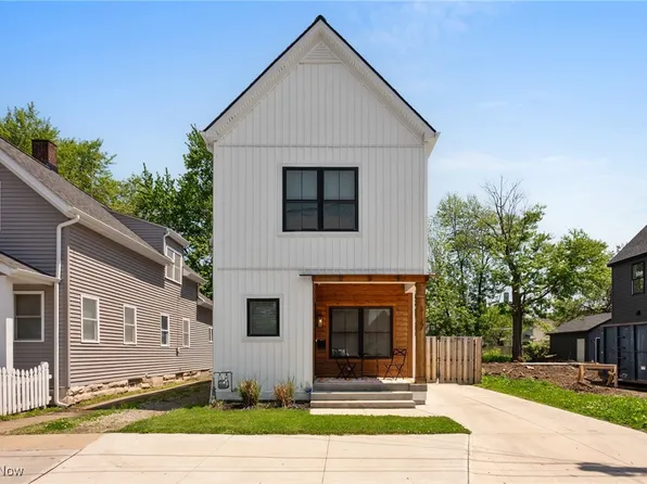 3127 W 17th Pl, Cleveland, OH 44109