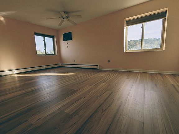 4th image of 100 Park Terrace Dr APT 148