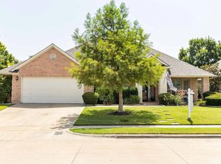 10808 Ashmont Ln, Keller, TX 76244