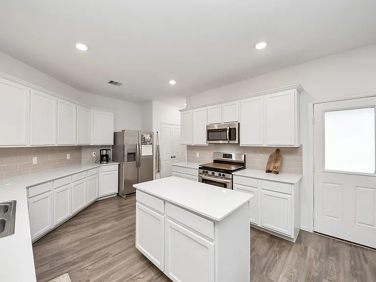 2835 Mistygate Ct — Photo 11