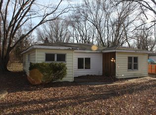 1510 E Bertrand Rd, Niles, MI 49120