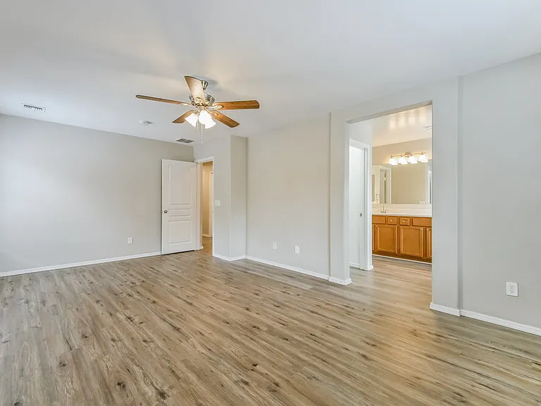 3884 E Santa Fe Ln — Photo 9