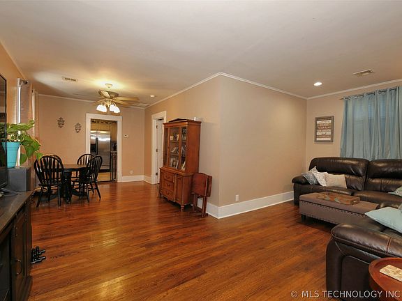 5th image of 1130 E Jackson Ave N