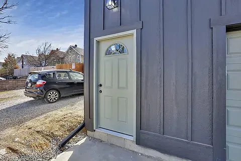 1462 Hamlet St — Photo 22