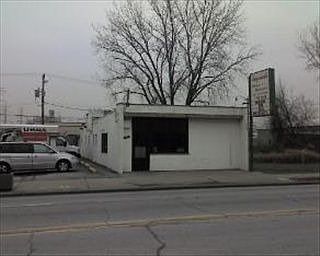 1st image of 940 Sibley Blvd