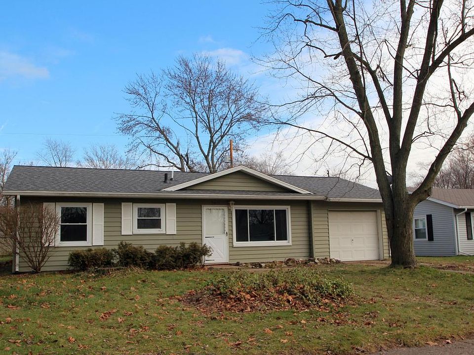 1st image of 2411 Floral Dr