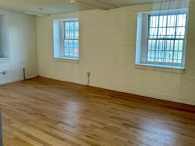 155 River St #BB — Photo 13