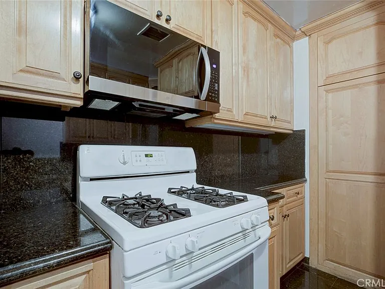6149 Case Ave — Photo 26