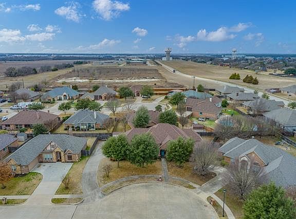 3rd image of 109 Monarch Ct