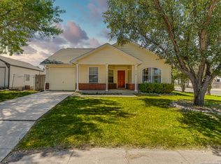 938 Carmel Pl, San Antonio, TX 78201