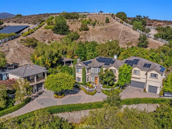 40 Cambridge Ct, Coto De Caza, CA 92679