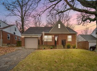 1233 W Galbraith Rd, Cincinnati, OH 45231