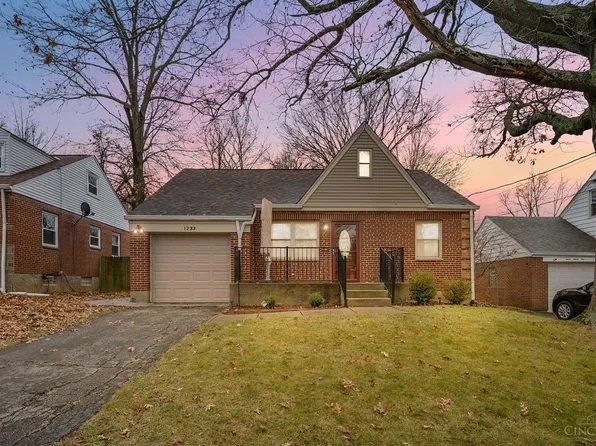 1233 W Galbraith Rd, Cincinnati, OH 45231