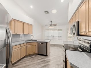 8954 W Sequoia Dr, Peoria, AZ 85382