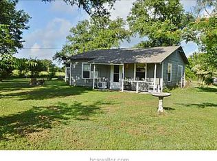 3372 Henderson Rd, Navasota, TX 77868