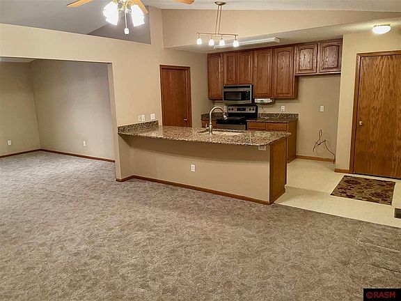 4th image of 1812 W Welco Dr