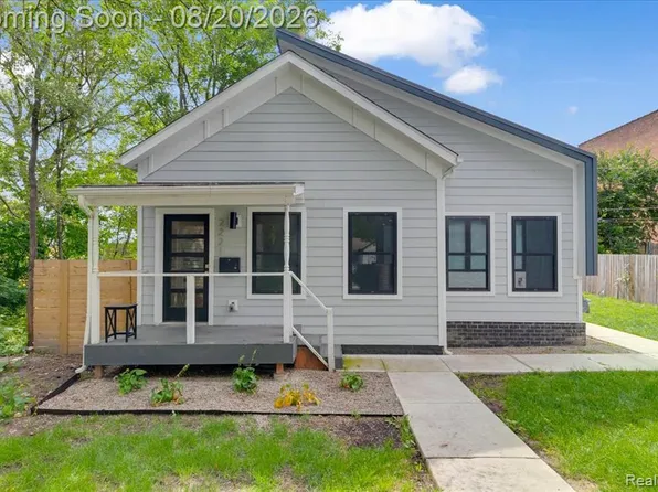 2221 Wabash St, Detroit, MI 48216