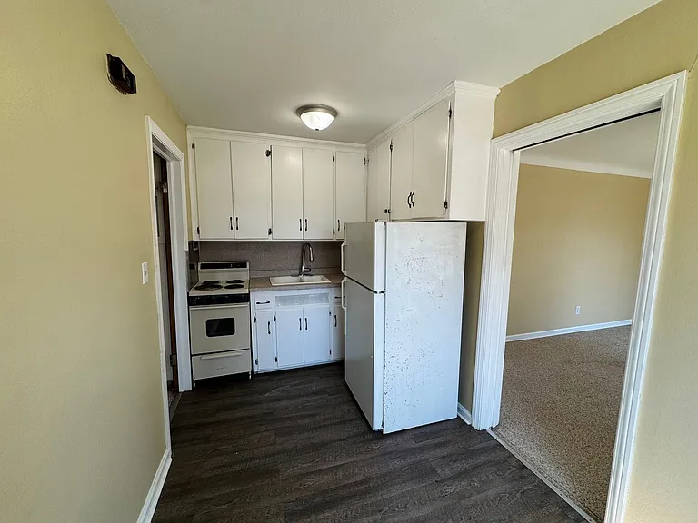 3801 Torrance Dr — Photo 4