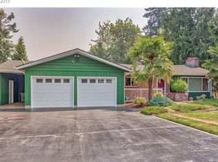 124 E Canyon View Dr, Longview, WA 98632