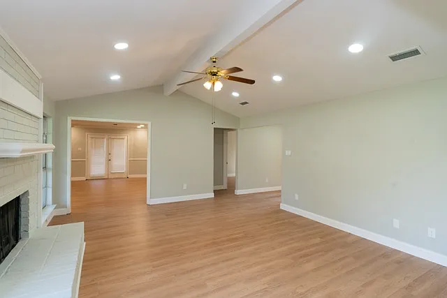 106 Mapleleaf Ln — Photo 7