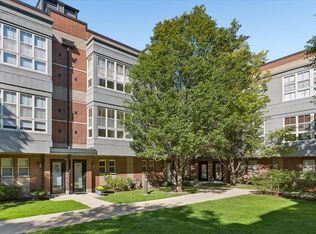 2321 S Wabash Ave APT 4, Chicago, IL 60616