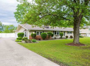 5620 Sandra Lee Ave, Fort Wayne, IN 46819