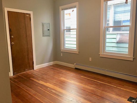 2nd image of 75 Williams Ave APT 2