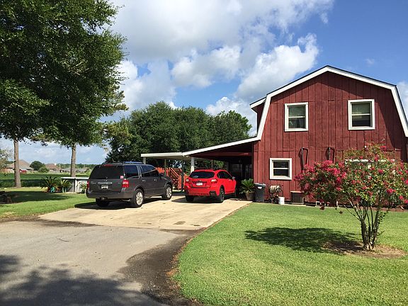 2nd image of 2885 Admirals Landing St