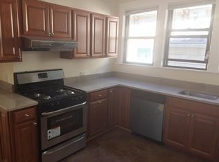 7 Harris St #2, Somerville, MA 02143
